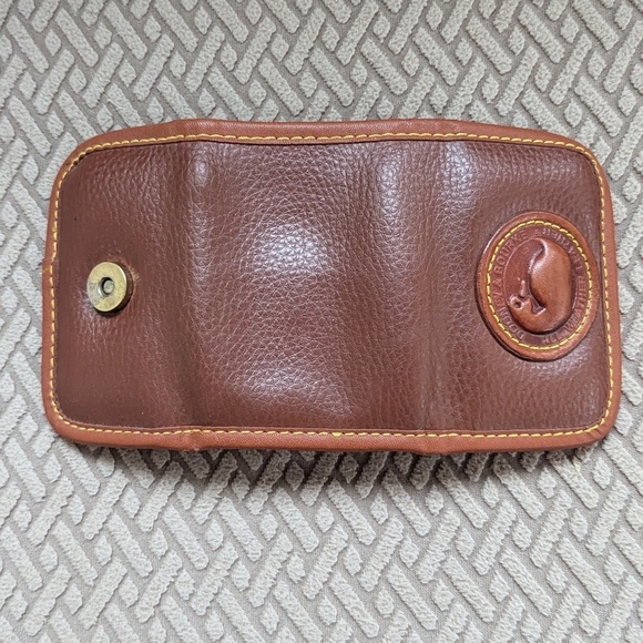 DOONEY & BOURKE All Weather Leather Tri Fold Wallet, EUC - Picture 5 of 10